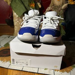 Air Jordan 11 retro low “concord sketch”